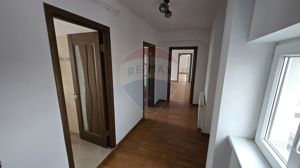 Apartament de închiriat în Centrul Vechi - imagine 2