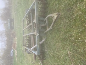 Vand grapa cu discuri 