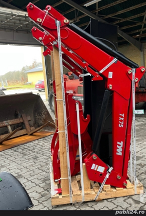 Incarcator frontal TYM - imagine 4