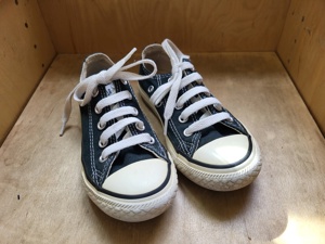 Teniși Converse măsura 28, 18 cm