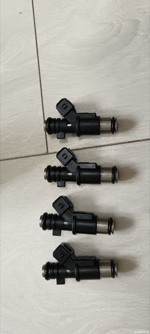 Set 4 injectoare Peugeot,Citroen 1.4 - imagine 2