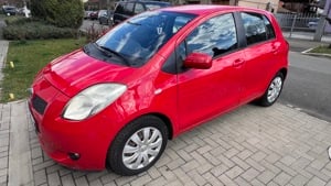 Vand Toyota Yaris cu cutie automata si 81.000 km, primul proprietar