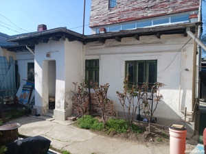 Casa bătrâneasca vand schimb 