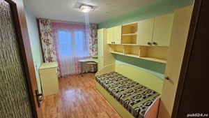 închiriez apartament 3 camere zona centrală  - imagine 4