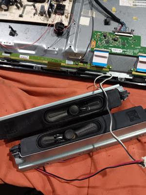 set 2 difuzoare tl-01028 8ohm 10w de pe tv Sharp Lc-49cfe6032e