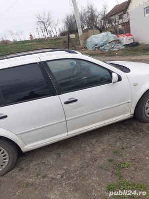 vînd golf 4 sau scimb cu atv 