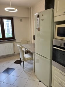 Apartament 3 camere, 77 mp, Parcare ADP, Calea Calarasi-BD Decebal-Piata Muncii