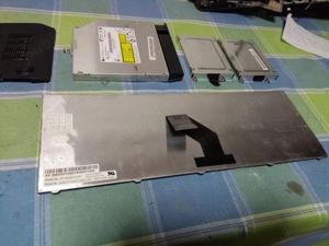 Dezmembrez Medion Akoia E7214 MD98360 P7612 E7216 - imagine 3