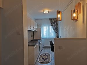 Închiriez Apartament de lux