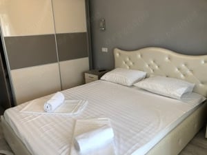 Închiriez Apartament de lux - imagine 6