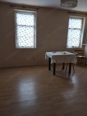 Vand casa in Charlotenburg Județ Timiș sau schimb cu apartament in Arad sau Timisoara  - imagine 5