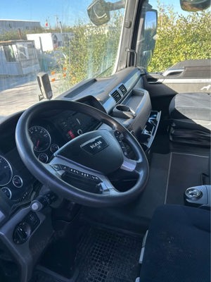 de vanzare - imagine 2