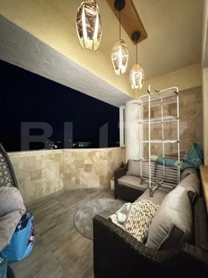 Apartament cu 3 camere, 97 mp, etaj intermediar, decomandat, zona Centrala