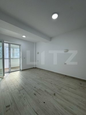 Apartament 3 camere, 100 mp, etaj intermediar, bloc nou, zona Zamca - imagine 2