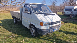 Camioneta VW Transporter
