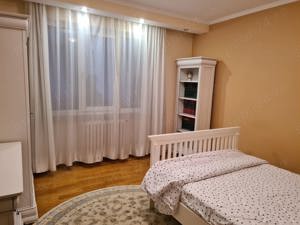 Inchiriez apartament 4 camere cu garaj - imagine 5