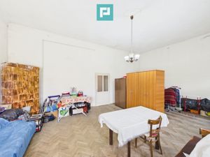 Apartament la casă, 3 camere - P-ța Catedralei - imagine 9