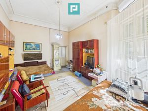 Apartament la casă, 3 camere - P-ța Catedralei - imagine 8