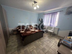 Casa 3 camere 300 mpu teren liber 1550 recent renovata Margineni - imagine 3