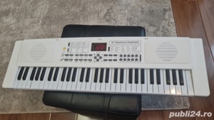 orga Electronic 61 Keyboard