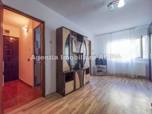 Garsoniera in Deva, zona Micro, str. Mihai Eminescu, 27 mp, semidecomandata, parter. - imagine 2