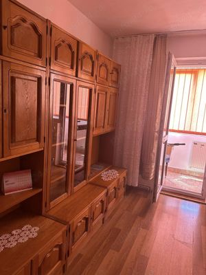  Apartament de 2 camere zona CENTRUL CIVIC - imagine 1