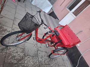 Tricicleta adulti UNICAT aproape noua ROSU FERARI 