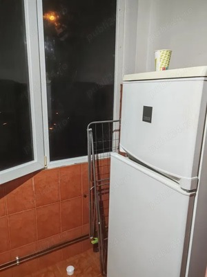 De vanzare apartament cu 2 camere in zona Soarelui foarte aproape de Carefour si Spitalul Judetean - imagine 2