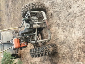 Motocultor cu remorcă