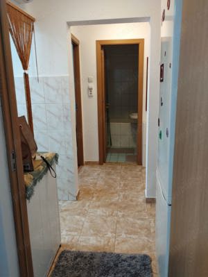 Inchiriez apartament 2 camere 40mp, Nitu Vasile - imagine 3