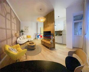 Vanzare apartament 2 camere modern zona Centrala- strada Crisan