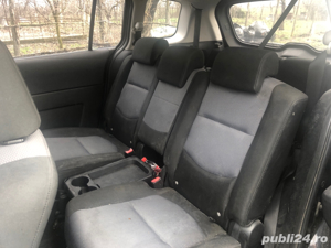 vand piese de mazda 5