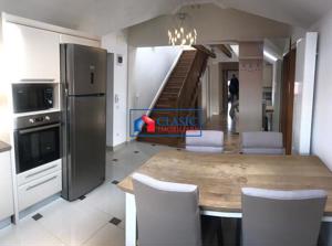 Vanzare apartament 4 camere modern 118 mp bloc nou in Andrei Muresanu- zona Grand Hotel Italia - imagine 3