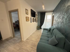  Apartament/Birou 3 Camere, 54 mp + Balcon, zona Dorobantilor  - imagine 1