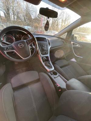 Opel Astra J 1.7 CDTI Sport Tourer