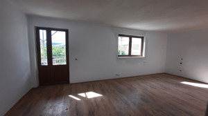 Casa tip duplex, 263 Mp utili, Copaceni - imagine 5