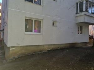 Apartament cu 3 camere - bd. Pandurilor - potcoava 