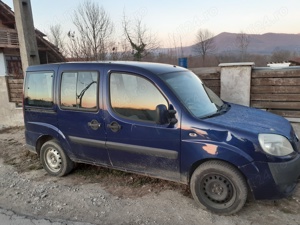 Fitat doblo pentru dezmenbrari.