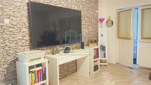 Apartament 3 camere BD Chisinau , decomandat, etajul 1din 10, bloc 1983 - imagine 4