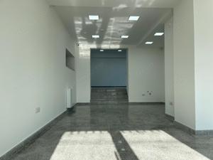 Inchiriez spatiu comercial Lipovei 90mp - imagine 8