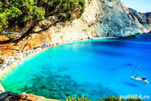 Angajam Chelnerita, Barman, Camerista si Hostess, in Lefkada, Grecia, pentru sezonul de vara - imagine 4
