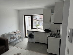 Închiriez apartament cu o cameră 