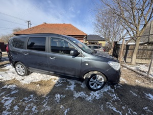 Dacia Lodgy 7 locuri