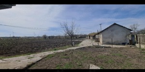 Casă de vanzare,comuna Pecineaga,Constanța  - imagine 6