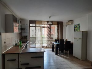 Apartament cu 2 camere ,centrala proprie,AC, balcon spatios - imagine 3