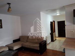 Apartament cu 2 camere ,centrala proprie,AC, balcon spatios - imagine 1