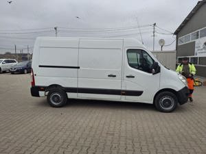 Renault Master 2.3 diesel - imagine 3 Renault Master 2.3 diesel - imagine 3