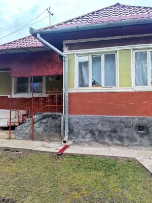 Vând casă cu grădină  - imagine 6