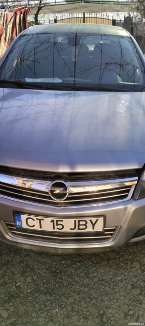 Vând urgent Opel Astra h din anul 2009