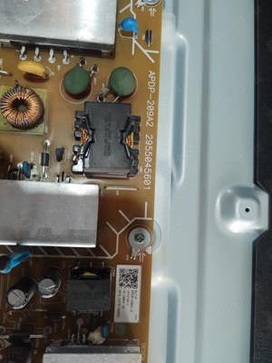 sursa apdp-209a2 de pe tv Sony kd-55xf8096 - imagine 4